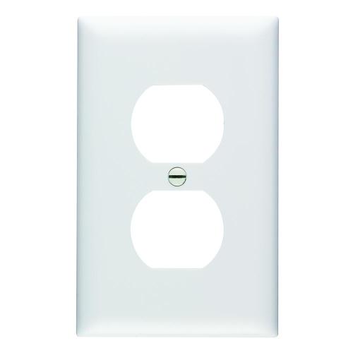 Legrand® Pass & Seymour TradeMaster® White Nylon 1-Gang Duplex Outlet Wall Plate 10/pk